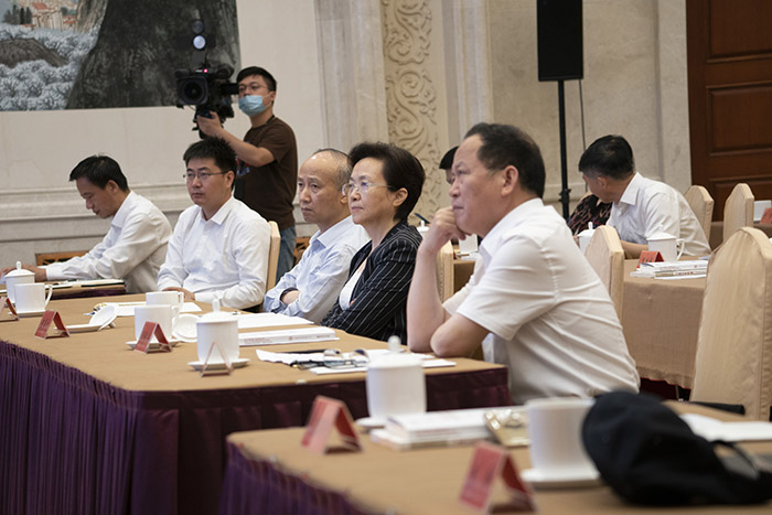 省哲学社会科学界第十三届学术大会高层论坛在宁召开